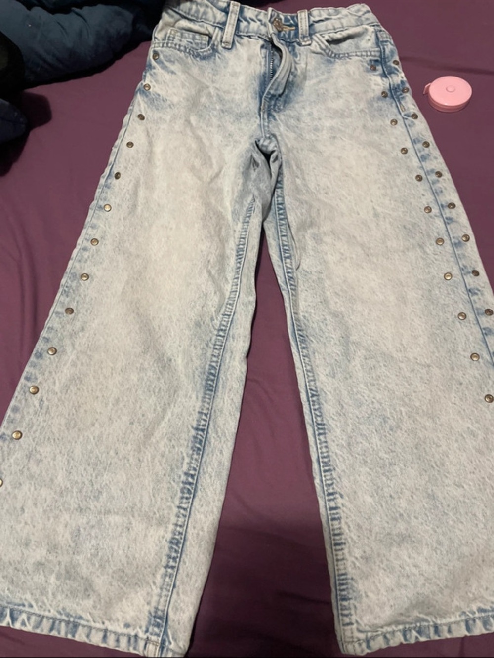 Light Wash Stud-Trim Wide Leg Women's Jeans